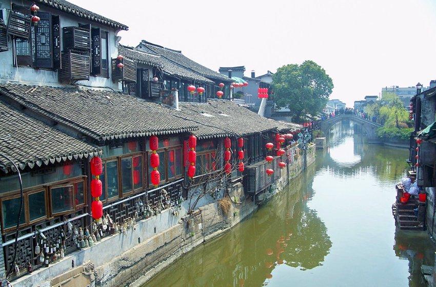遇到校园食品安全问题怎么办?各地举报邮箱、电话公布→